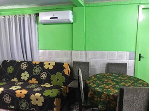 Maison mitoyenne Familiale, 3 chambres | 3 chambres, draps fournis