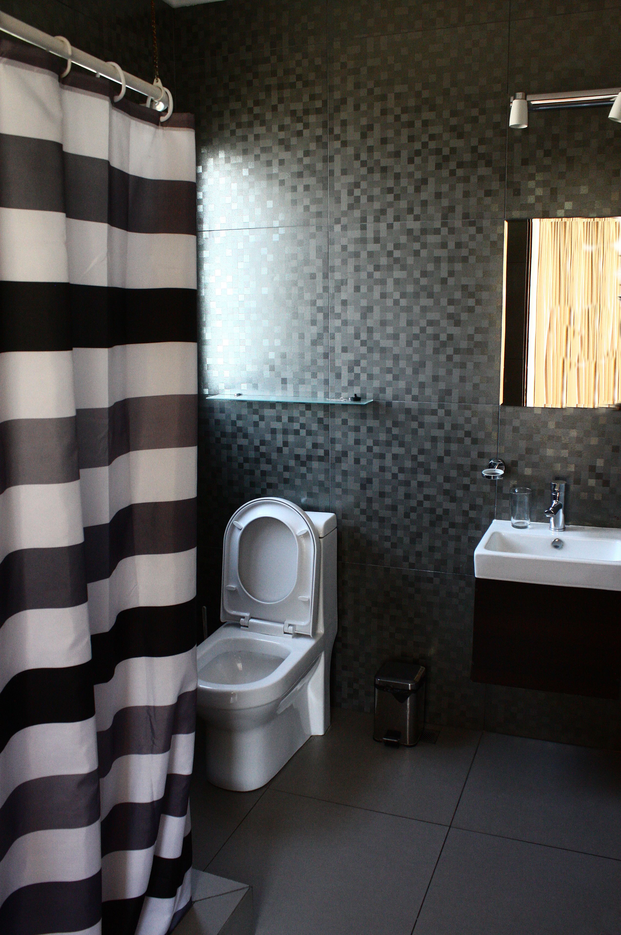 double room | bathroom | shower, free toiletries