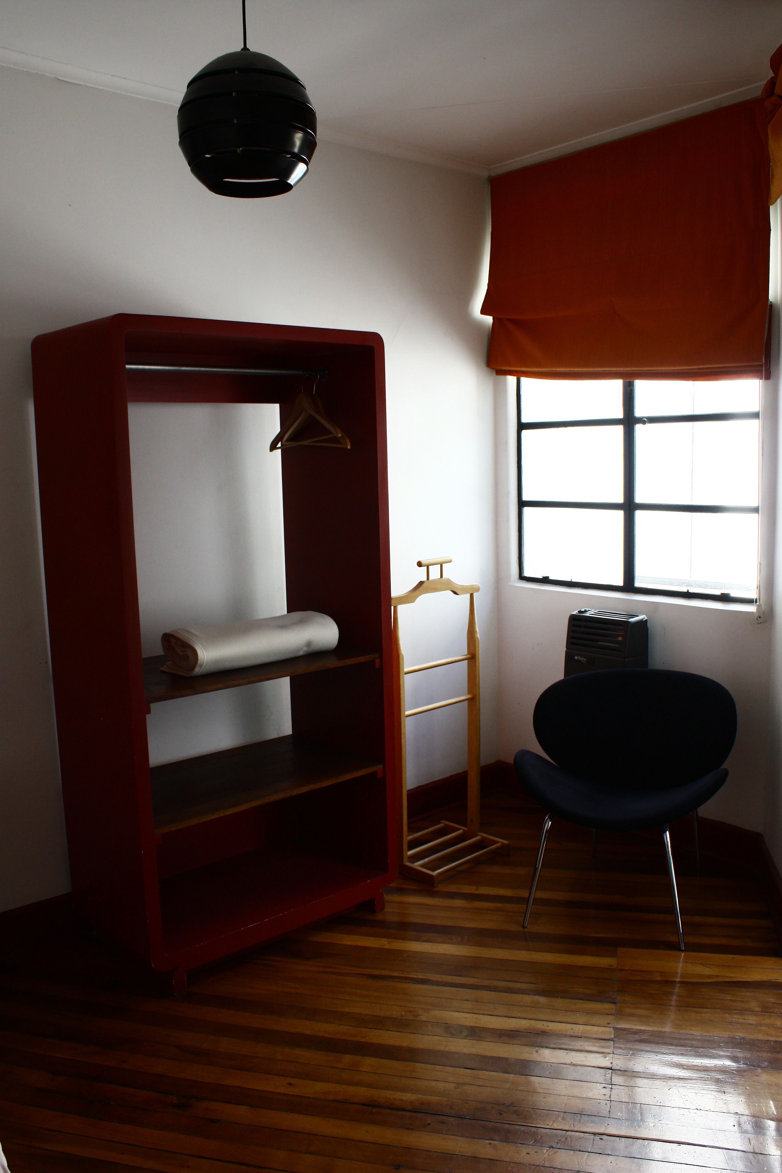 standard single room | room amenity