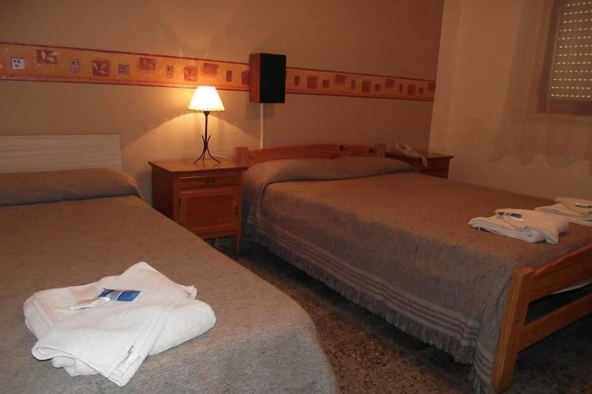 In-room safe, desk, free rollaway beds, free WiFi