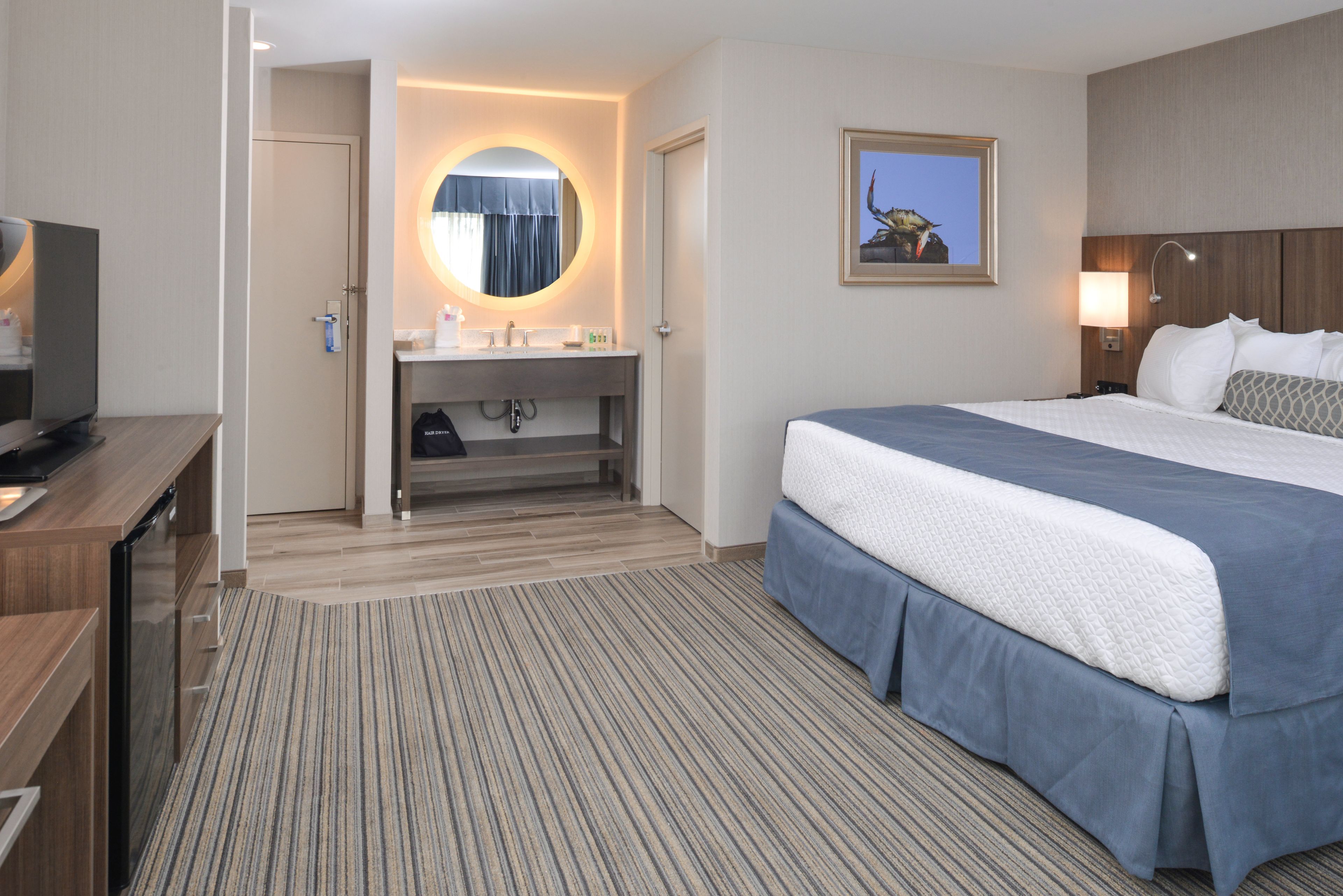 Habitación, 1 cama King size | Ropa de cama de alta calidad y caja de seguridad en la habitación 