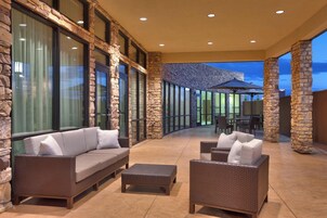 숙박 시설의 전망