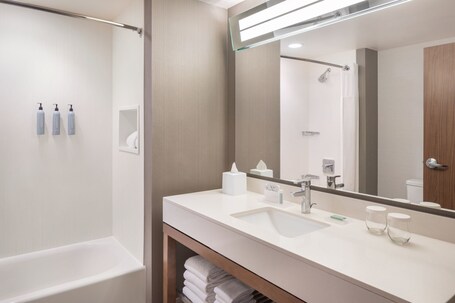 Courtyard by Marriott Sedona - Image 52