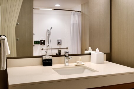 Courtyard by Marriott Sedona - Image 17