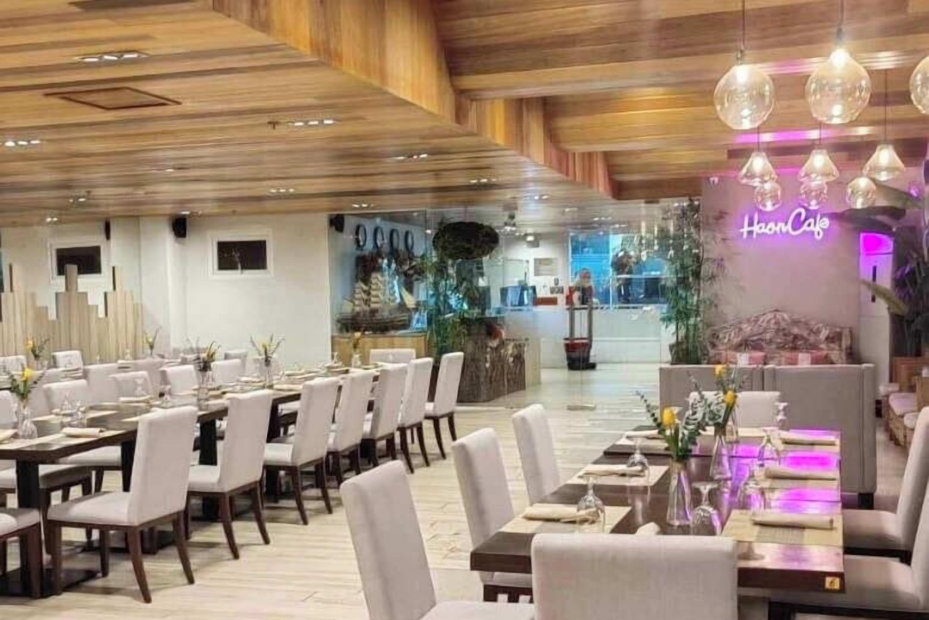 breakfast, lunch, dinner served; asian cuisine