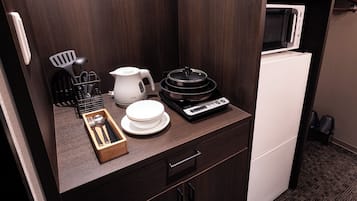 Fridge, microwave, electric kettle