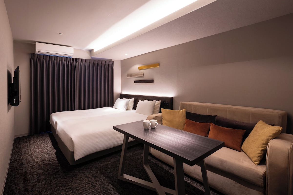 Hollywood Twin Room, Non Smoking