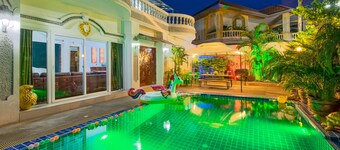 Ratana Villa - Pattaya Holiday House Walking Street