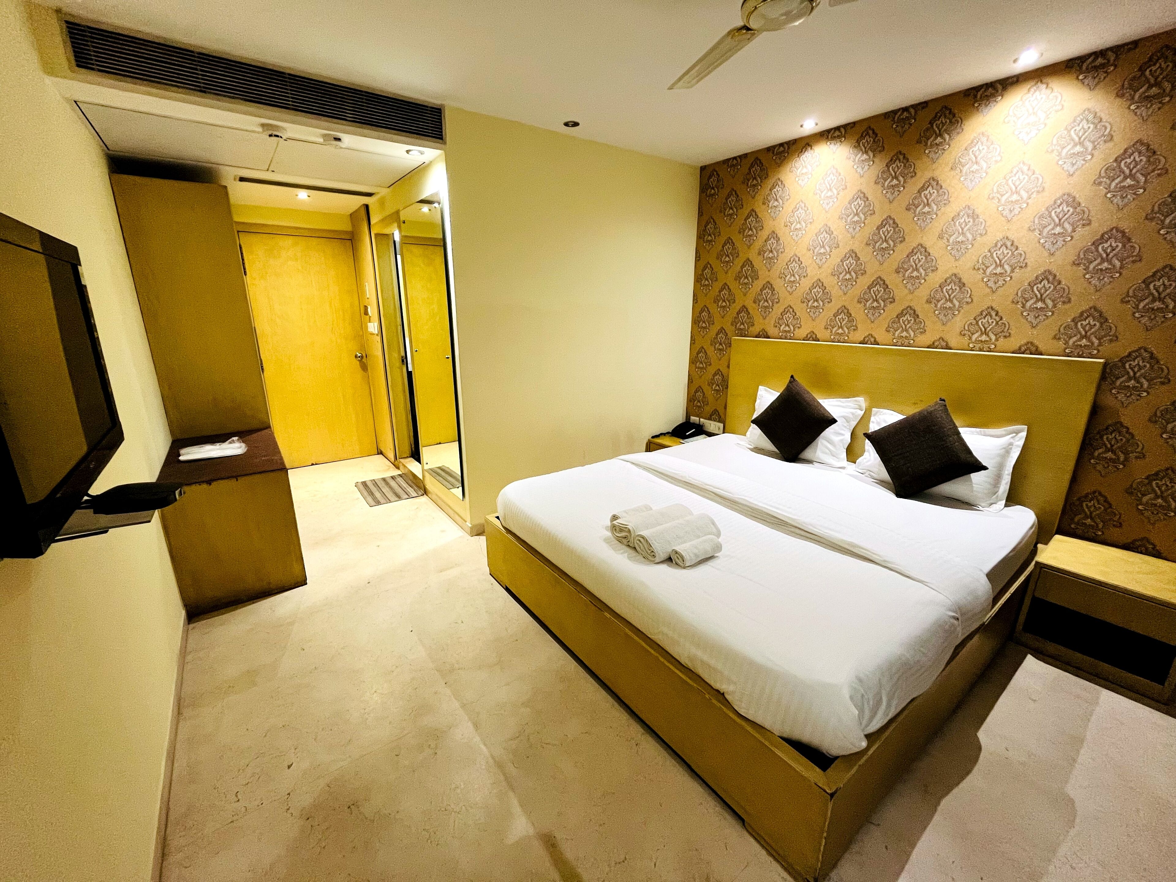 1 makuuhuone, egyptinpuuvillaiset lakanat, ylelliset vuodevaatteet