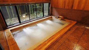 Baño termal público