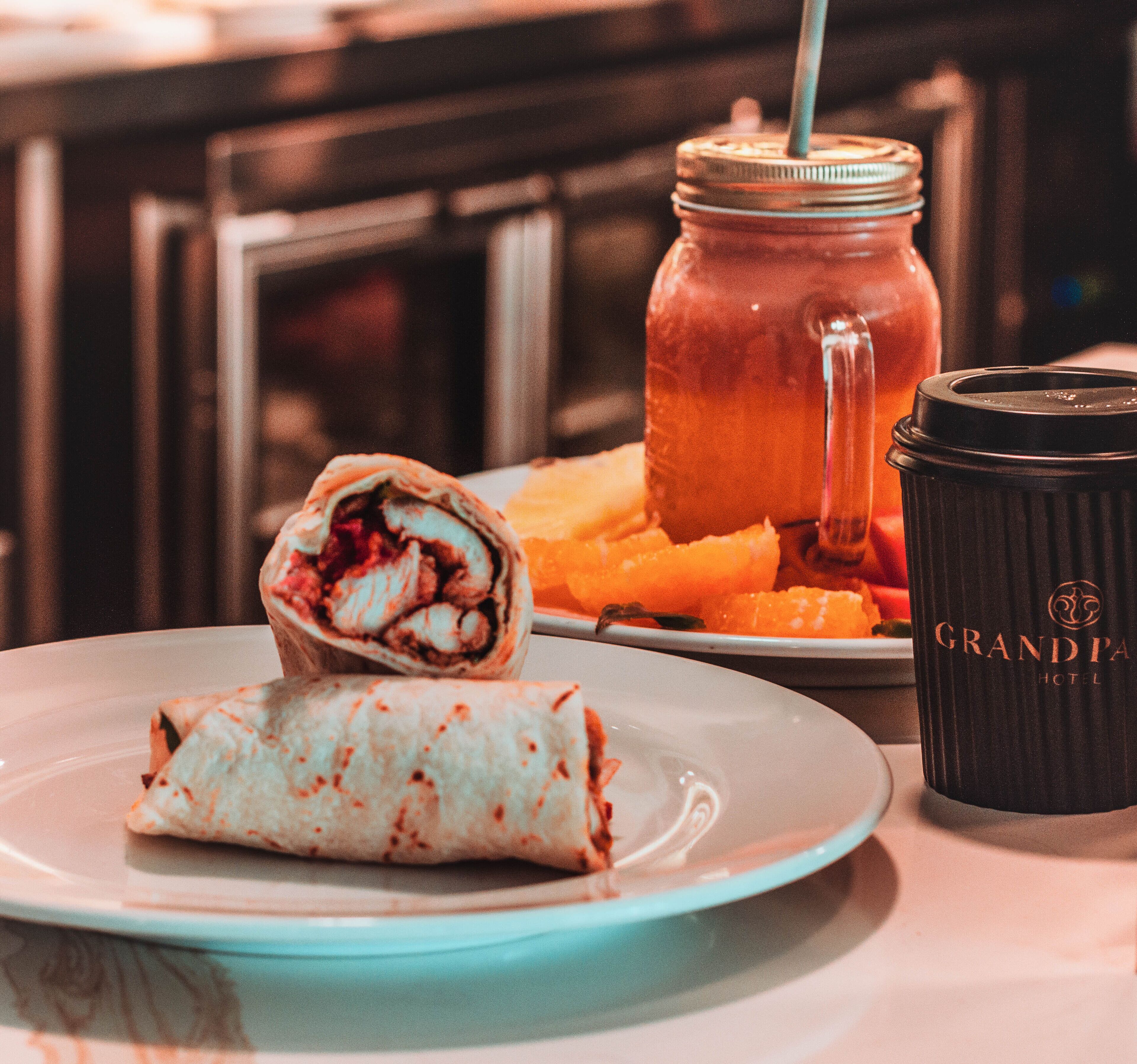 Daily full breakfast (PGK 70 per person)