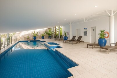 Ela Beach Hotel & Apartments
