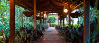 天堂鳥公寓酒店