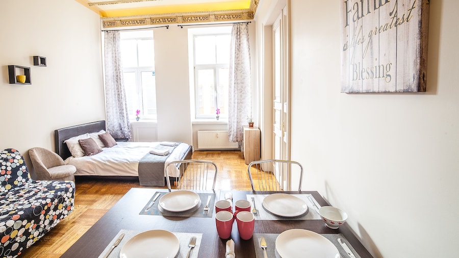 Mosaic Center Apartments