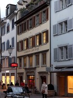 Entrada al alojamiento