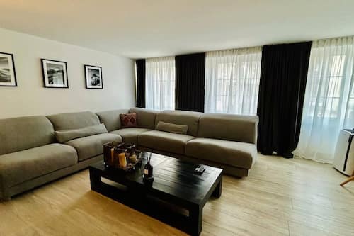 Apartment, 1 Schlafzimmer | Wohnbereich | Flachbildfernseher