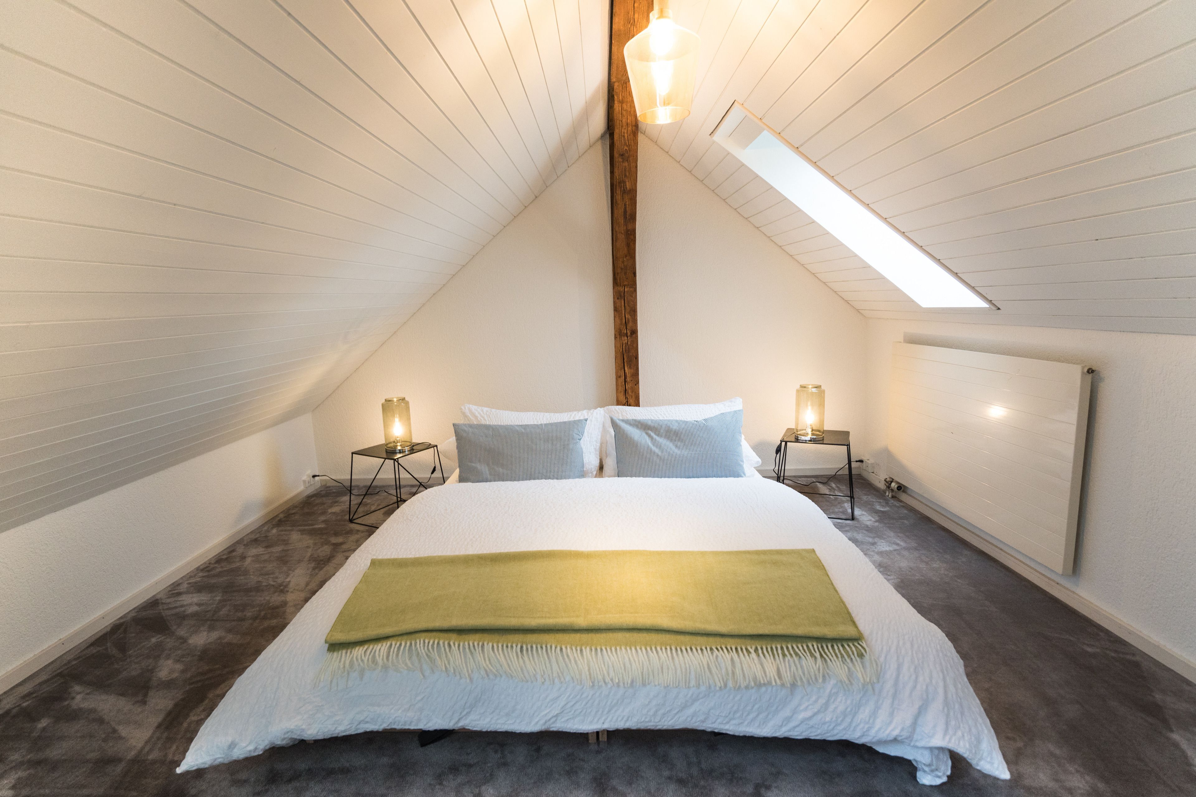 Apartament, 3 dormitoris, vistes al riu | 3 dormitoris, minibar, decoració individual i mobiliari individual 