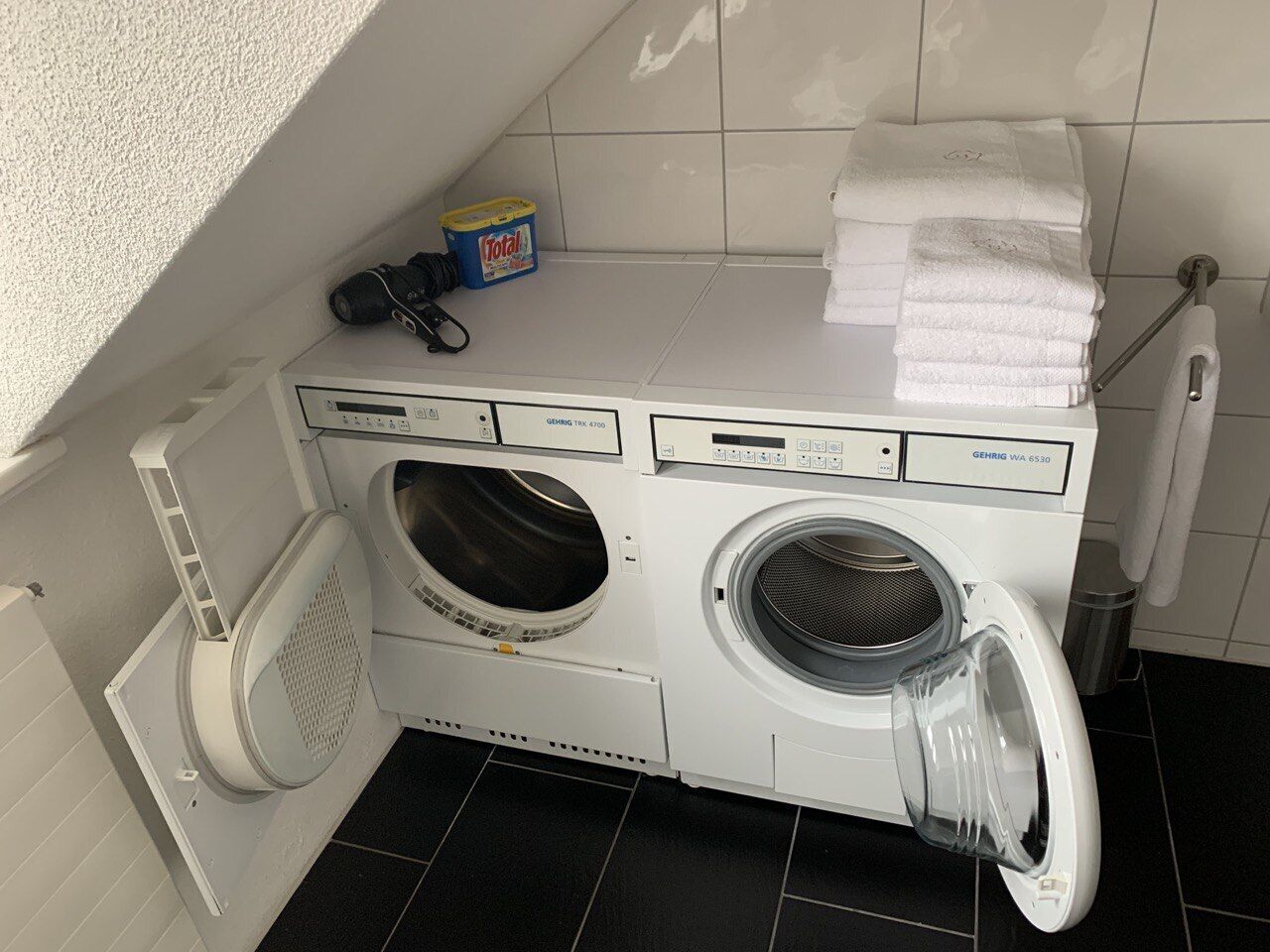 Photo - Löwenplatz Apartment near Station by Airhome