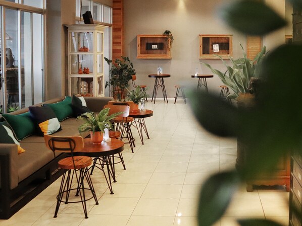 Sittområde i lobbyn