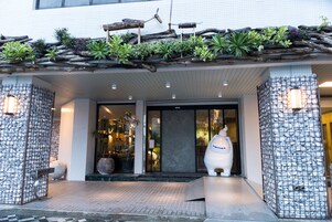 Fachada de la propiedad