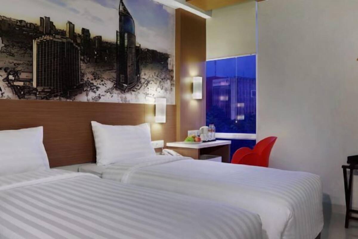 In-room safe, desk, free WiFi, bed sheets