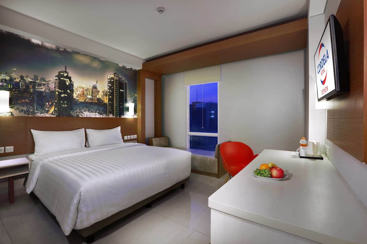 Deluxe Business Room
