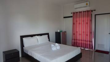 Dobbeltrom – standard | Skrivebord og wi-fi (inkludert)