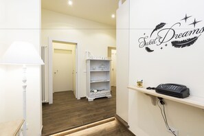 Interior - Sweet Dreams (La Spezia)