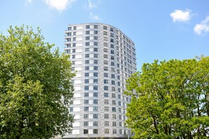 ด้านหน้าที่พัก