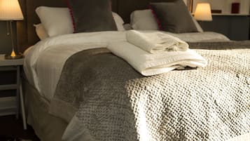 Classic Double or Twin Room | Bed sheets