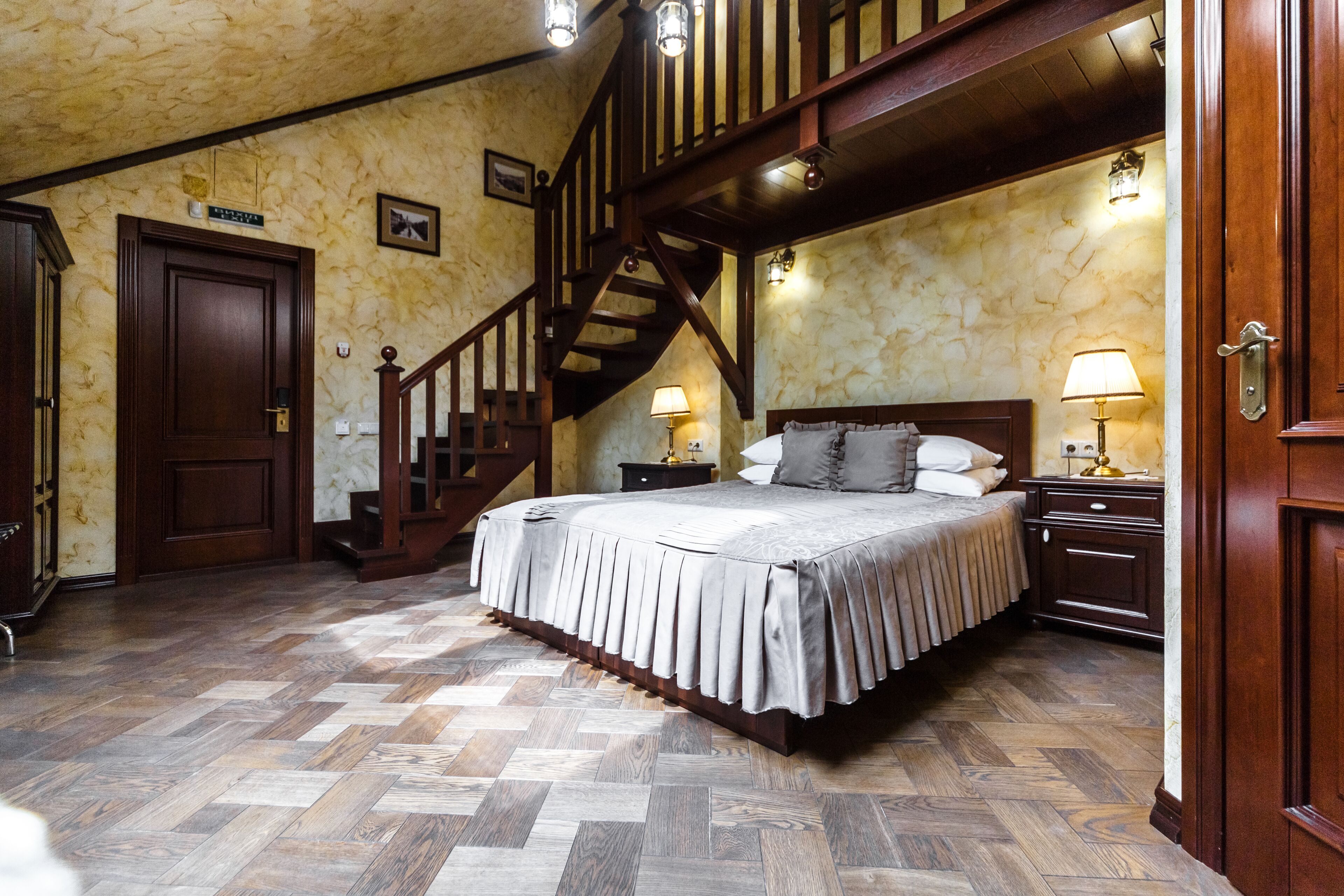 Dupleks Eksklusif, 1 kamar tidur | Seprai premium, brankas, tirai kedap cahaya, dan kedap suara