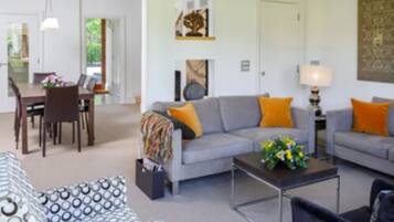 Luxury House, 3 Bedrooms | Living area | Flat-screen TV