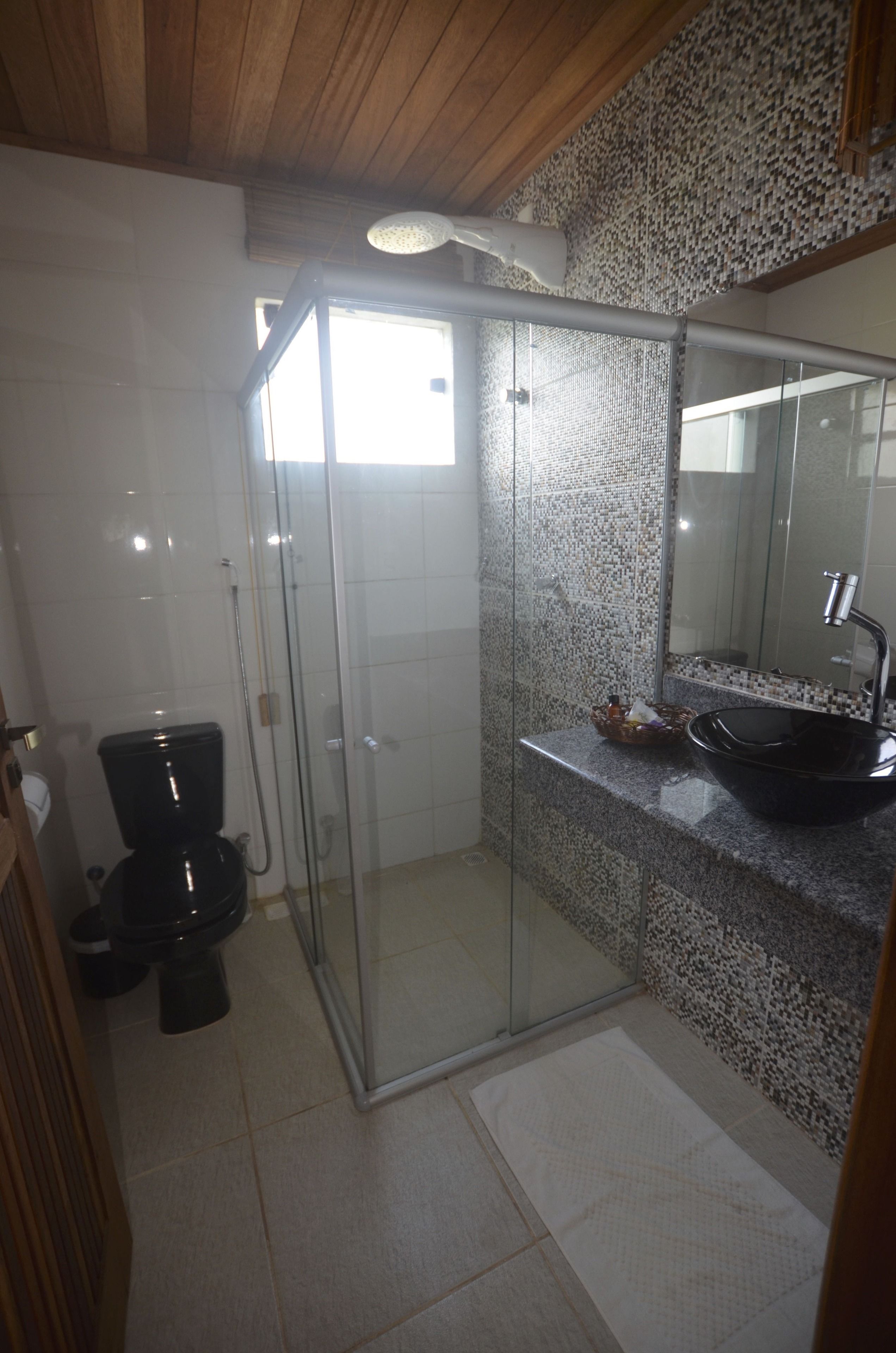superior double room | bathroom | shower, free toiletries, hair dryer, towels