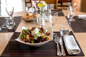 Food and drink - Hotel de la Poste (Mornant)