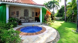 Three Bedroom Villa | Basseng
