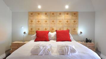 Suite (Bucolique) | Minibar, caja fuerte, cortinas opacas y wifi gratis