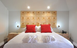 Minibar, coffres-forts dans les chambres, rideaux occultants