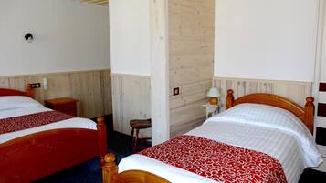 Schreibtisch, kostenloses WLAN