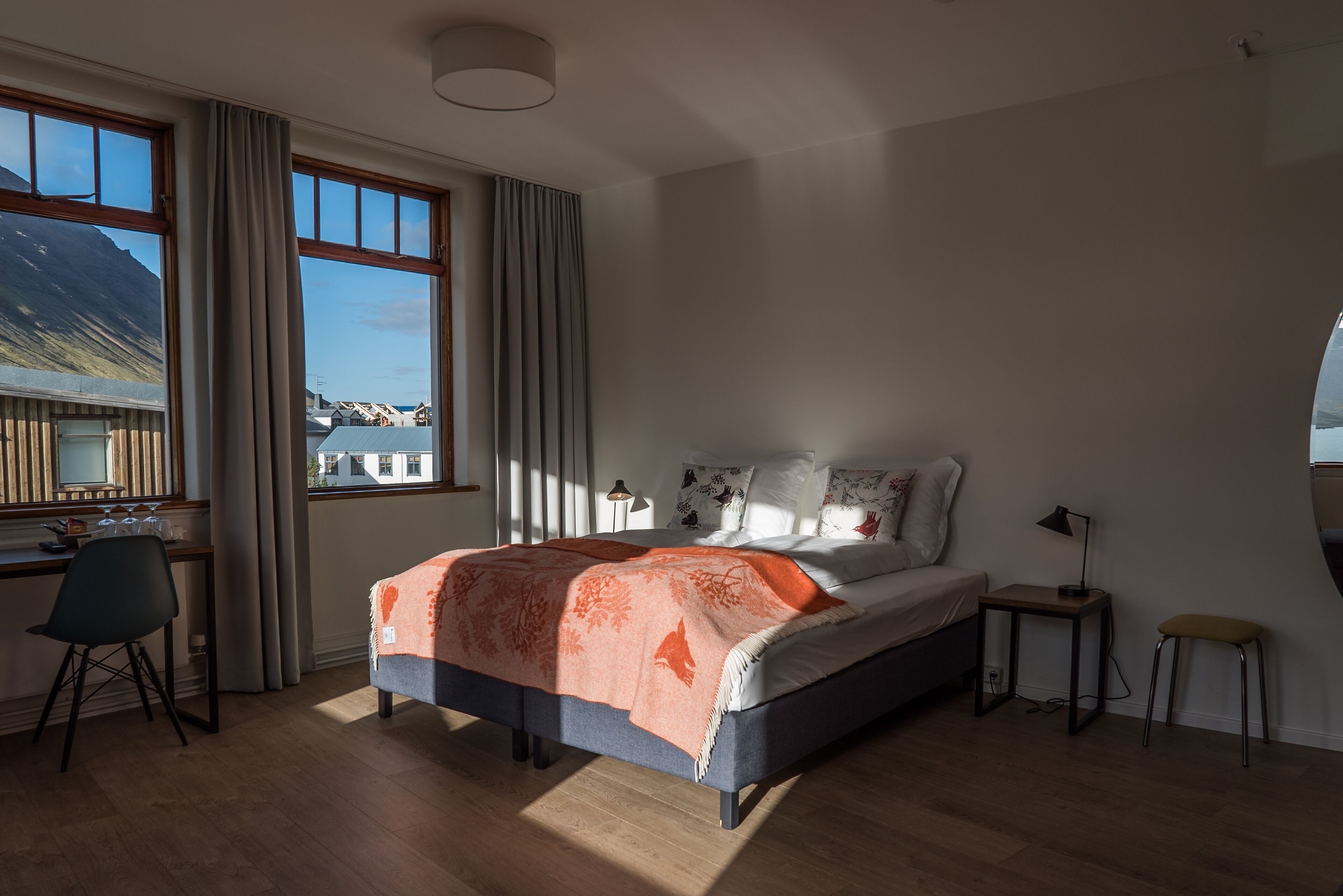 desk, laptop workspace, blackout curtains, soundproofing