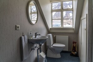 Shower, towels, soap, shampoo