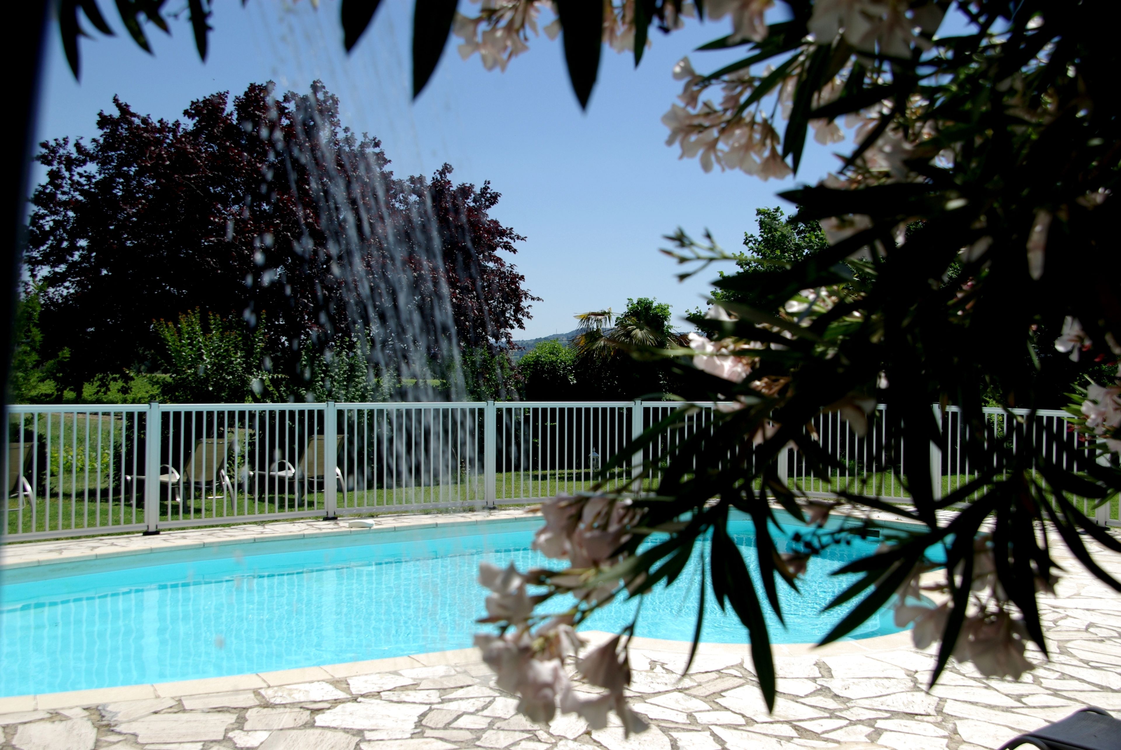 outdoor pool, pool loungers
