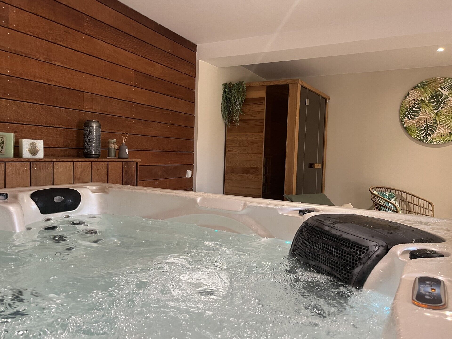 Massages suédois, soins de réflexologie