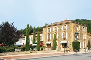 Exterior - Hôtel le Relais (Hauterives)