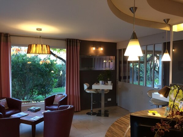 View from property - Hôtel de la Levée (Betton)