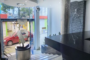 Interior entrance - Ayenda 1139 Castellón Plaza (Pereira)
