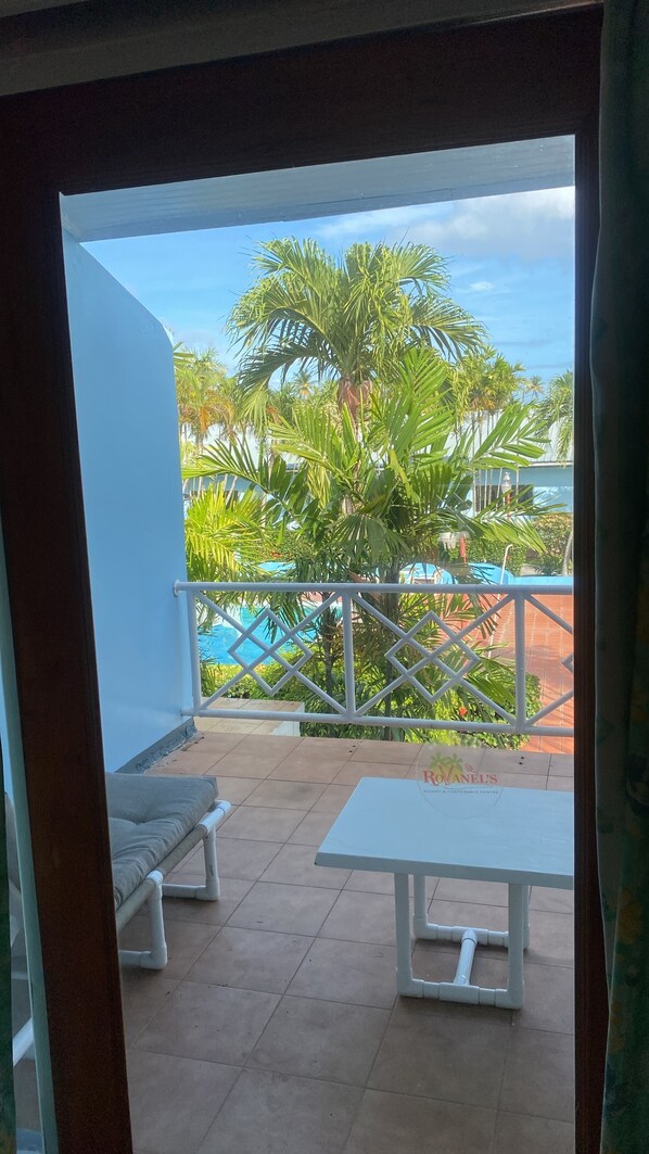 Standard Room, 1 King Bed