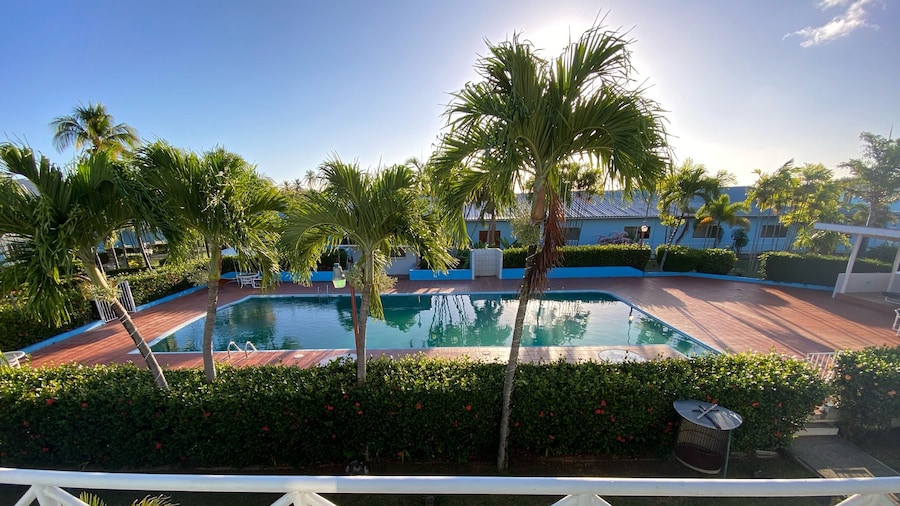 Rovanel's Resort and Conference Centre