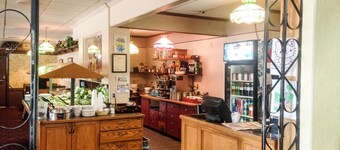 Fox Creek Inn