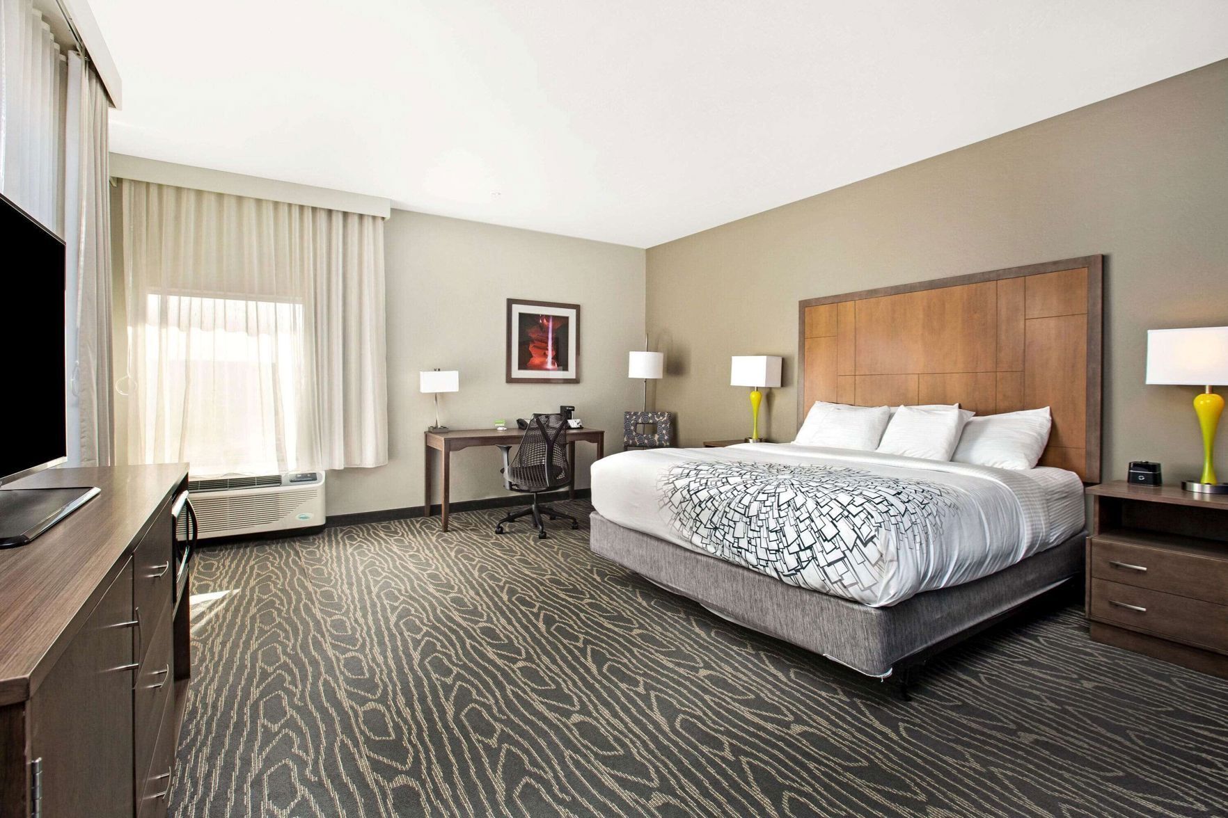 Premium bedding, pillowtop beds, in-room safe, desk