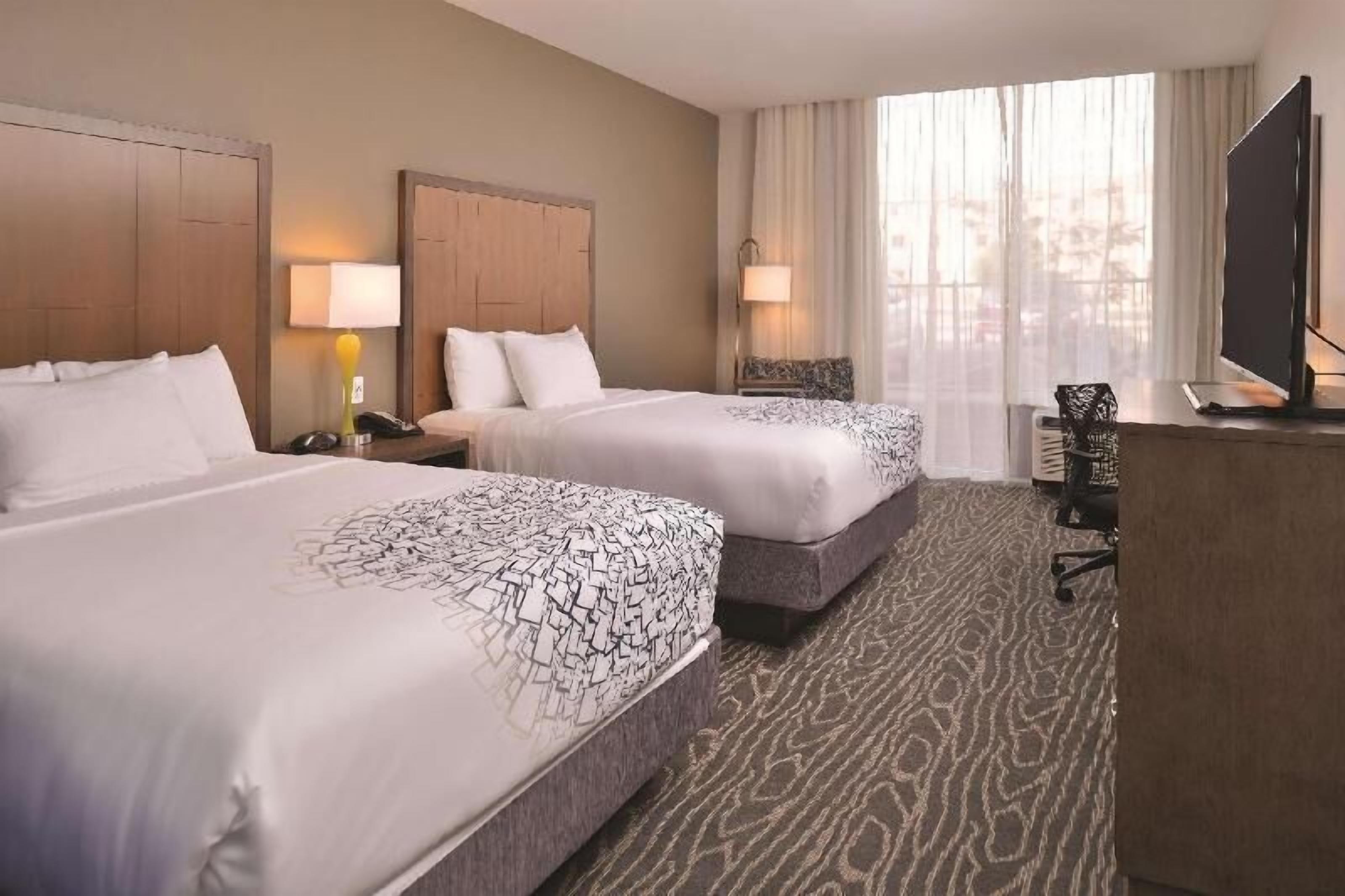 Premium bedding, pillowtop beds, in-room safe, desk